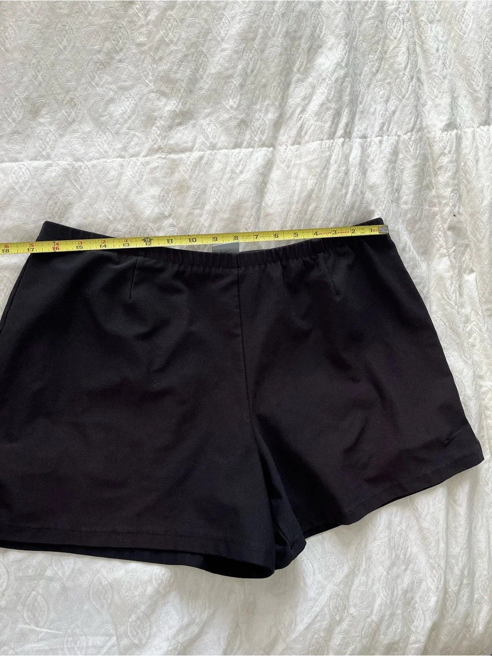 Nike Black Athletic Shorts - Lightweight Performance size XL 16-18
